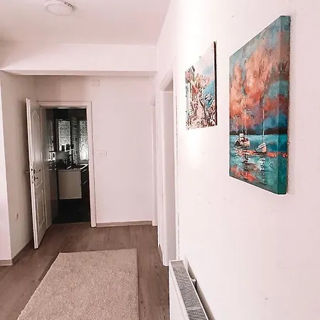 Poseidon House Apartment *