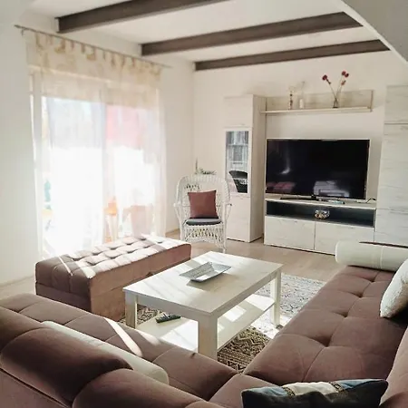 Poseidon House Apartment *