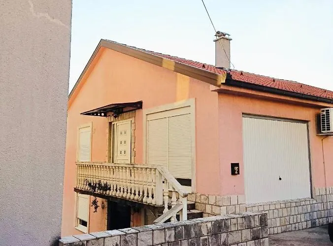 Poseidon House Апартаменты *